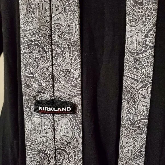 Kirkland Signature Gray & Silver Paisley Silk Tie - Picture 5 of 5
